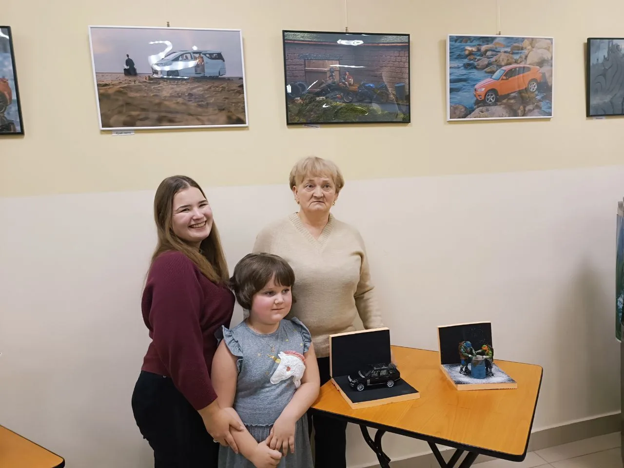 Жители Люберец могут посетить выставку фоторабот, посвященных отцам