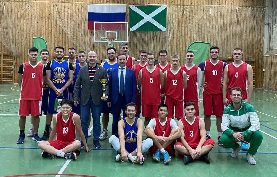 Сборная Люберец одержала победу в товарищеском матче по баскетболу