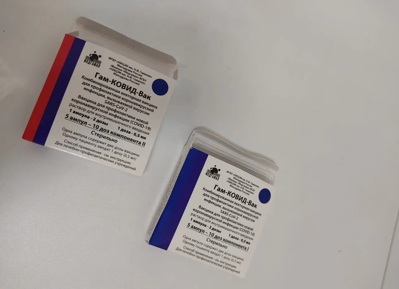 Жителей Люберец приглашают на вакцинацию от СOVID-19 и сезонного гриппа