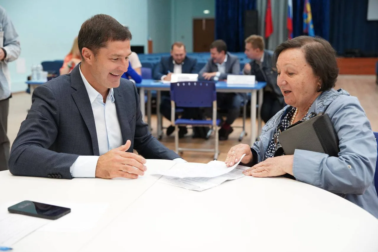 Владимир Волков принял участие во встрече с жителями Люберец в формате выездной администрации