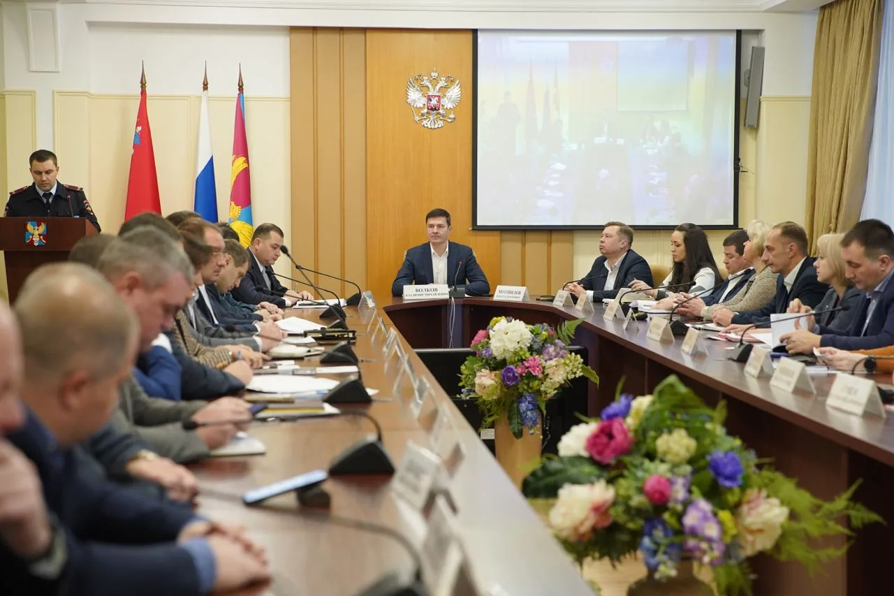 Владимир Волков провел оперативное совещание в Люберцах