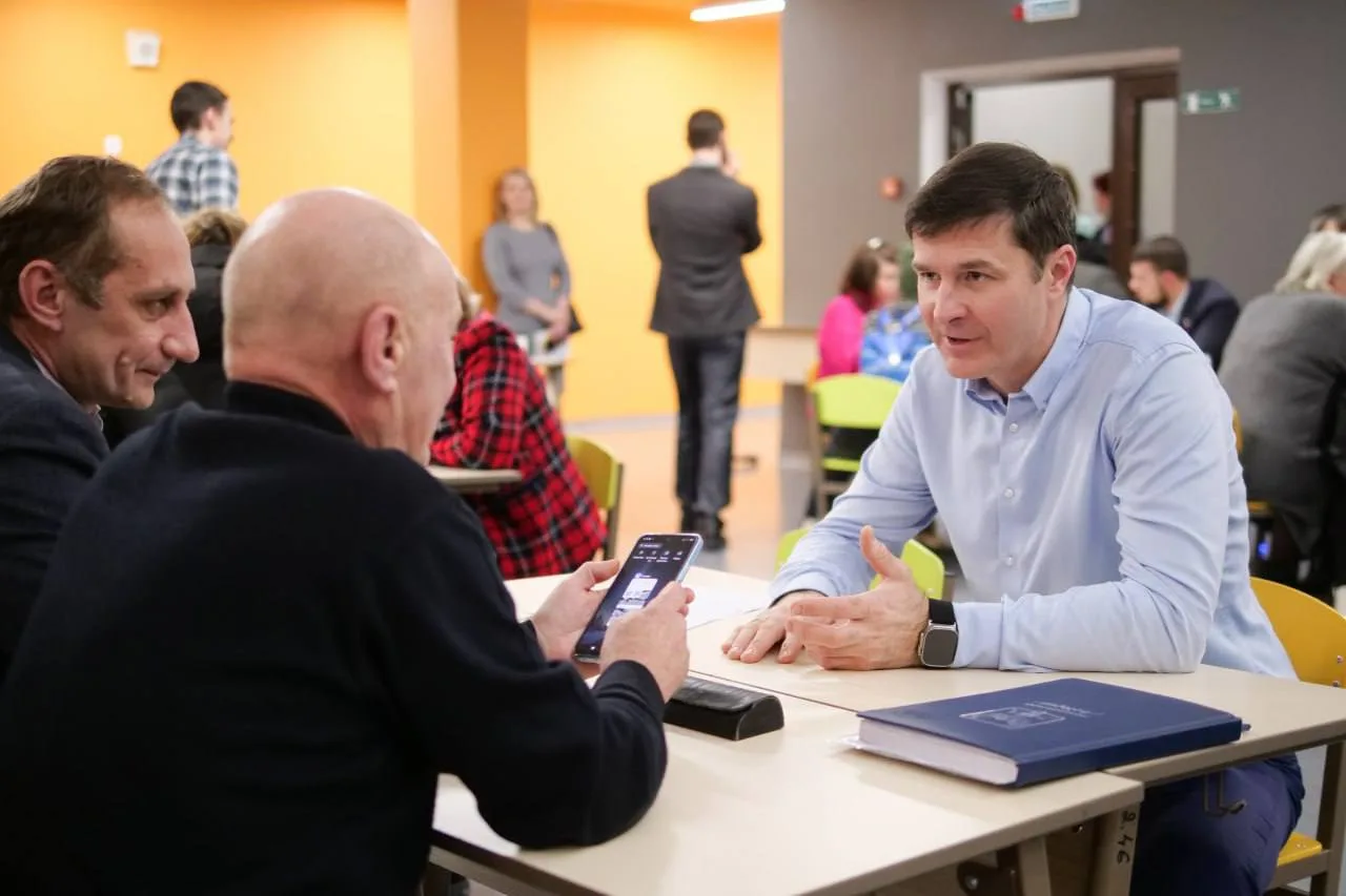 Владимир Волков провел встречу с жителями Люберец в формате выездной администрации