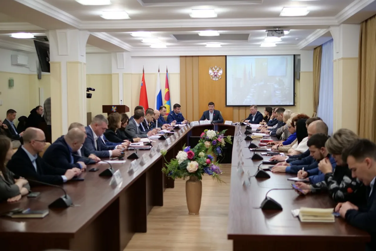 Владимир Волков провел оперативное совещание в Люберцах