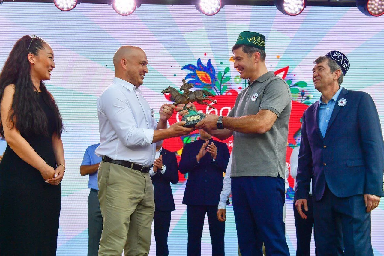 Владимир Волков принял участие в фестивале «Сабантуй-2024», который состоялся в Люберцах