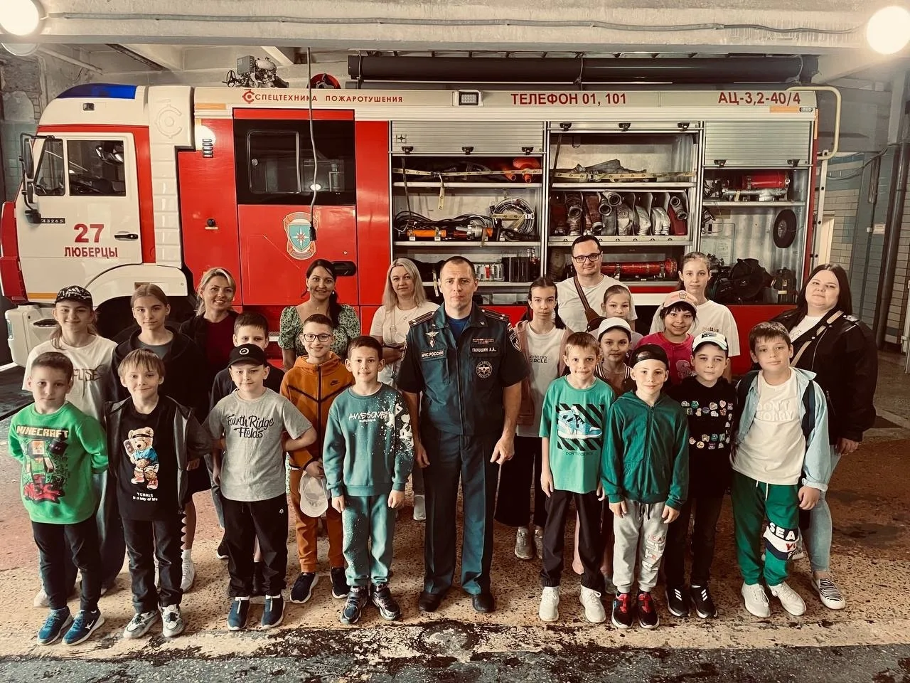 Дети и родители нашего округа посетили боевое подразделение 16-го отряда ФПС
