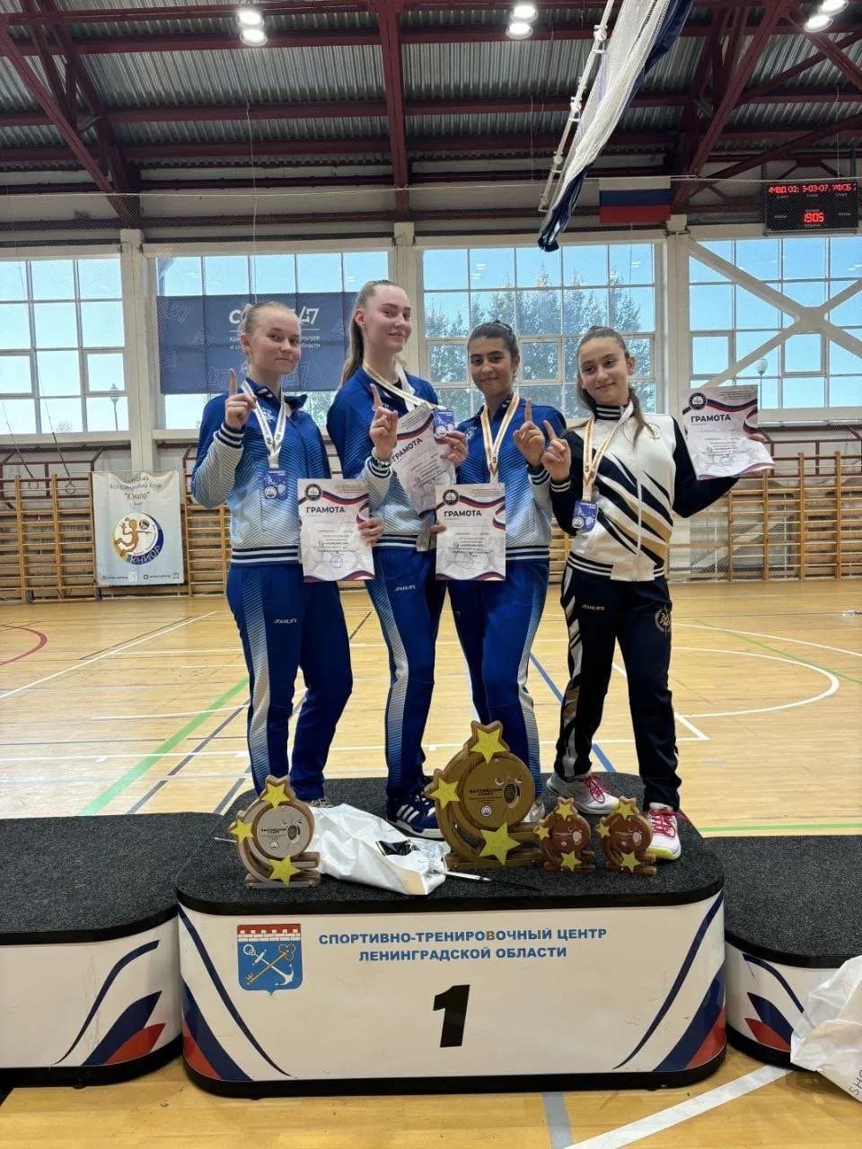 Две люберецкие рапиристки стали бронзовыми призёрами всероссийских соревнований по фехтованию