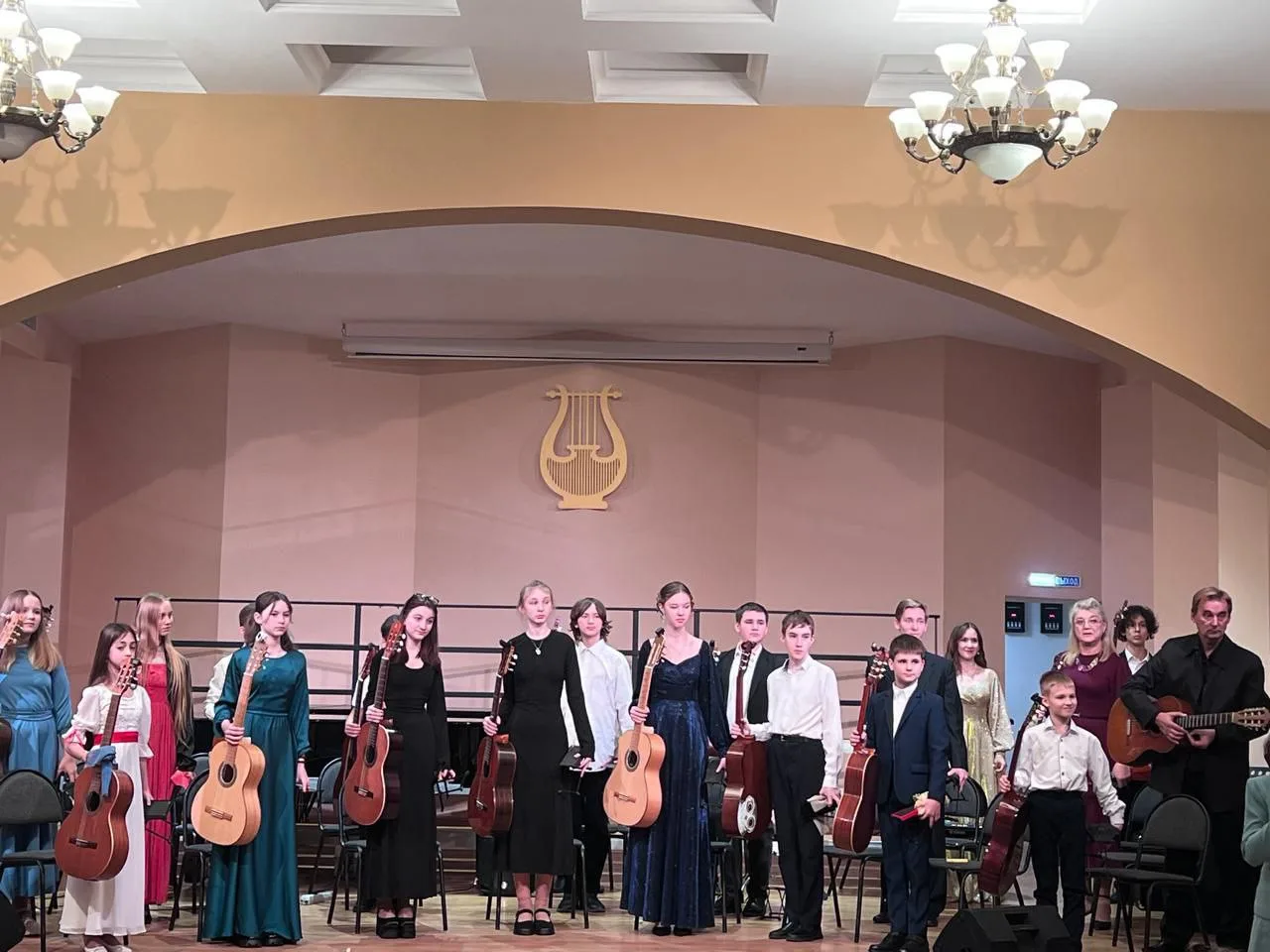 Гитарный оркестр «Сто струн» ДШИ №3 Люберец стал лауреатом I степени областного конкурса «Хвала гитаре»