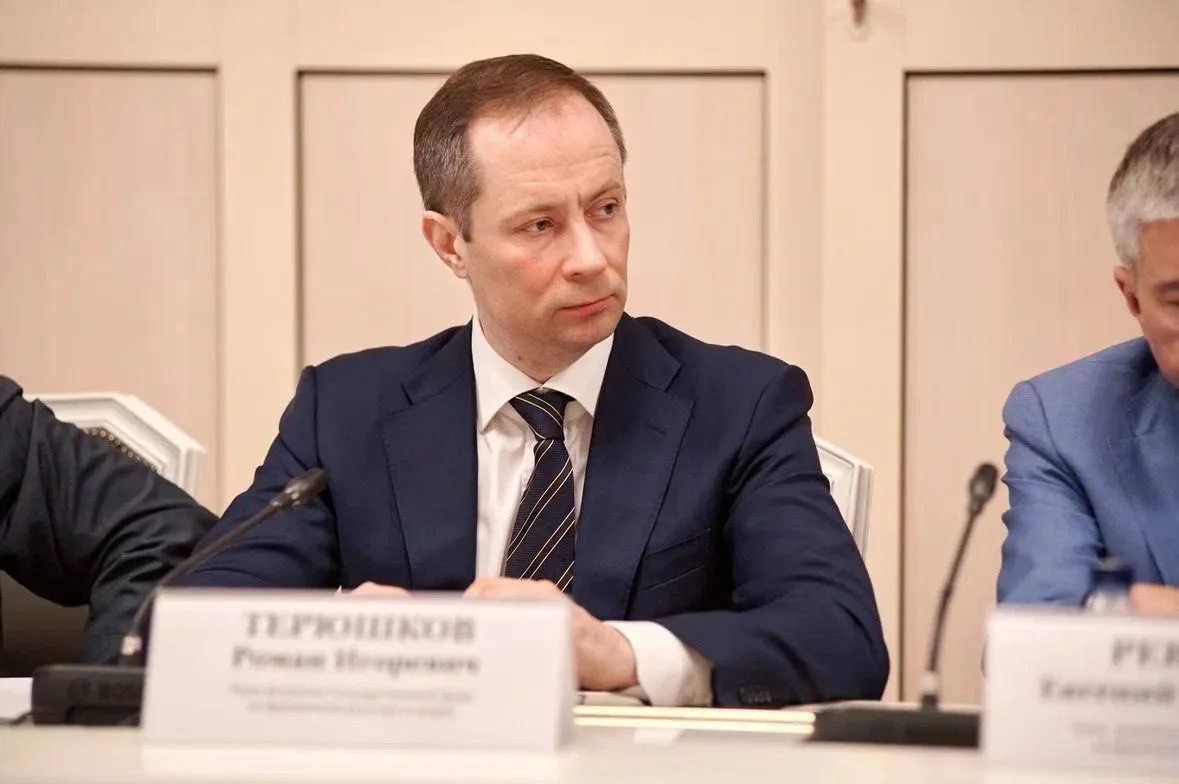 Госдума защитила потребителей от навязывания дополнительных товаров и услуг