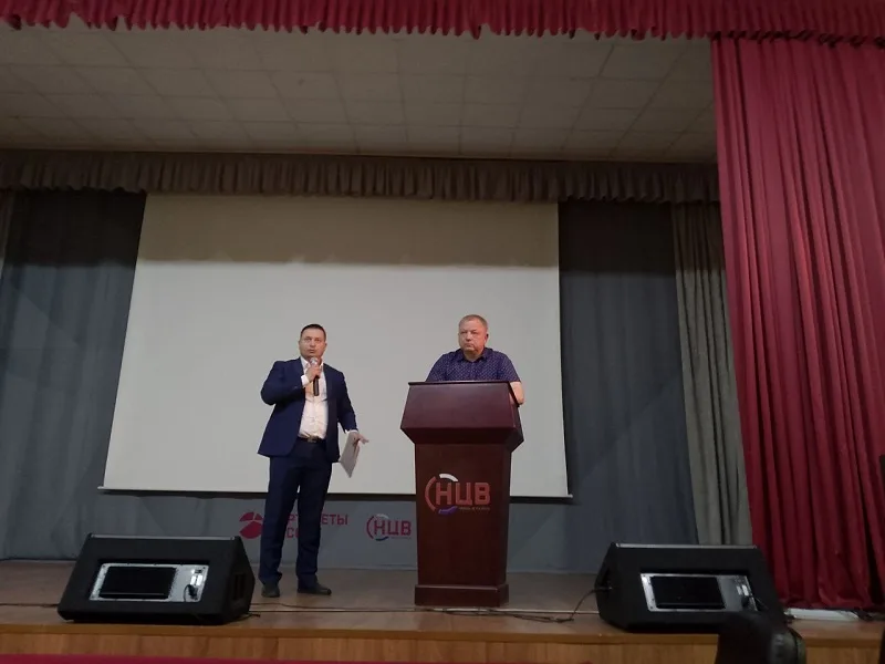 Полицейские напомнили сотрудникам предприятия Люберец, как не стать жертвой мошенников