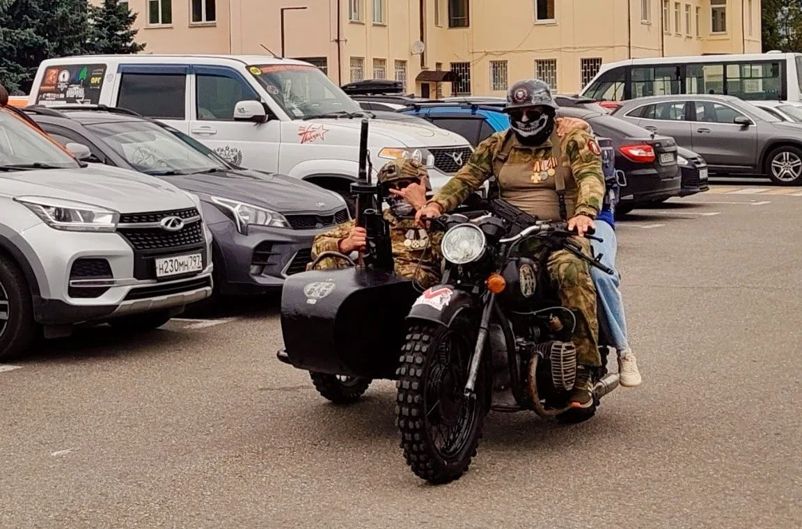 Мотоцикл «Урал» передан Ассоциации ветеранов СВО Люберец