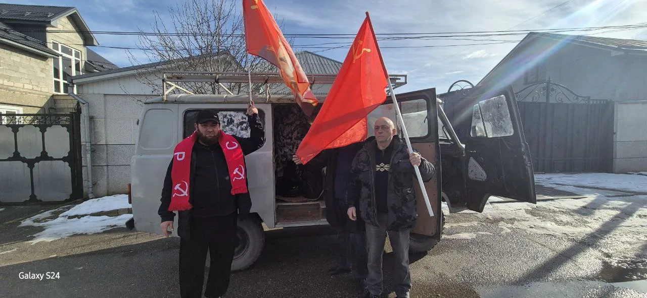 Внедорожник УАЗ и продукты питания отправлены в зону СВО из Люберец