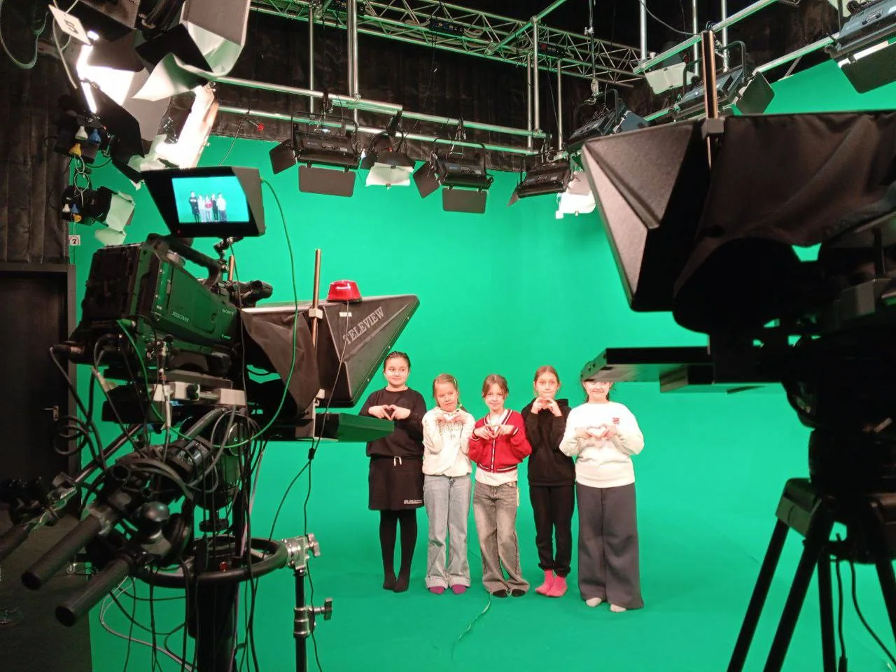 Школьники Люберец посетили телецентр AVM Медиа