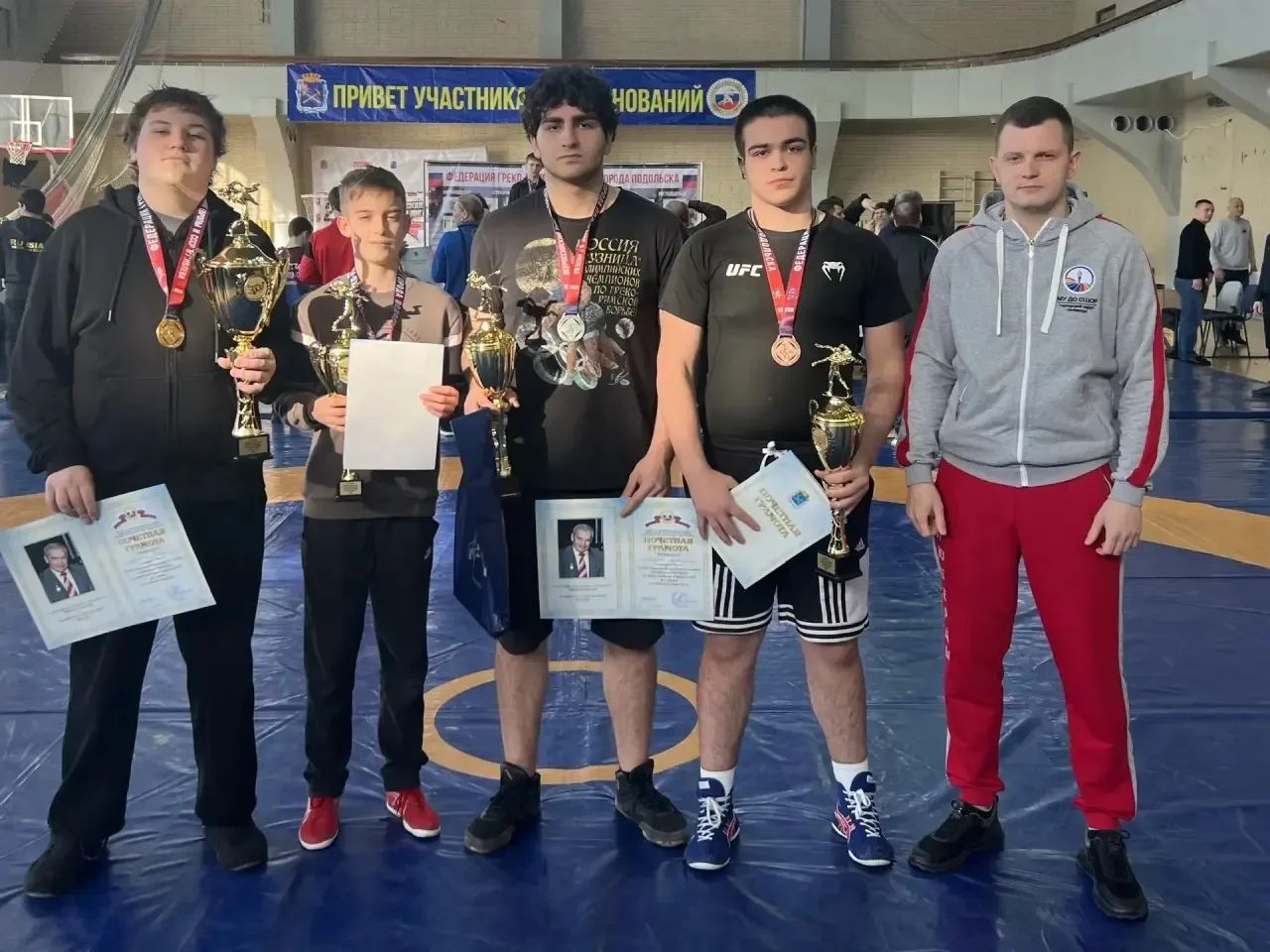 Четыре медали завоевали спортсмены Люберец на всероссийском турнире по греко-римской борьбе