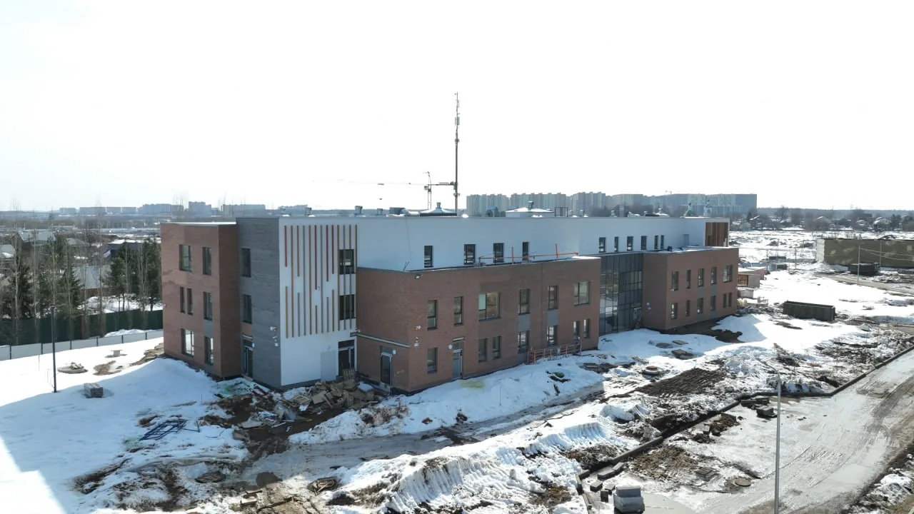 К отделочным работам приступили в строящемся детском саду на 285 мест в Люберцах