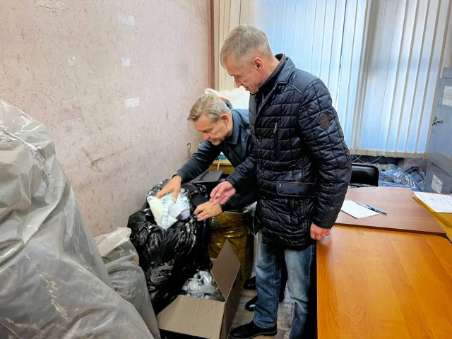 Депутат Люберец передал в военкомат гуманитарную помощь для мобилизованных