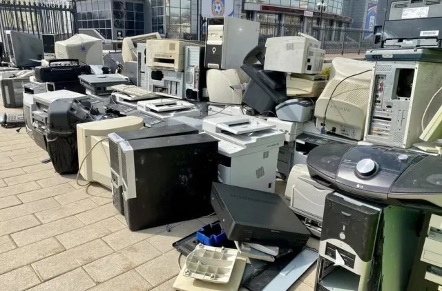 Жители Люберец могут сдать бесплатно на утилизацию электронику и бытовую технику