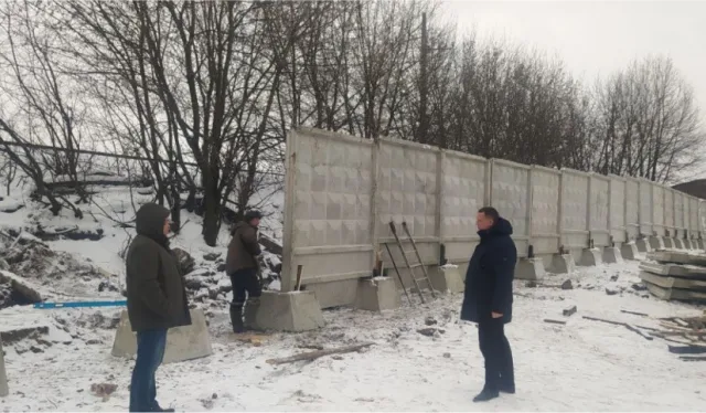 В Люберцах установили более 30 метров ограждений вдоль ж/д за неделю