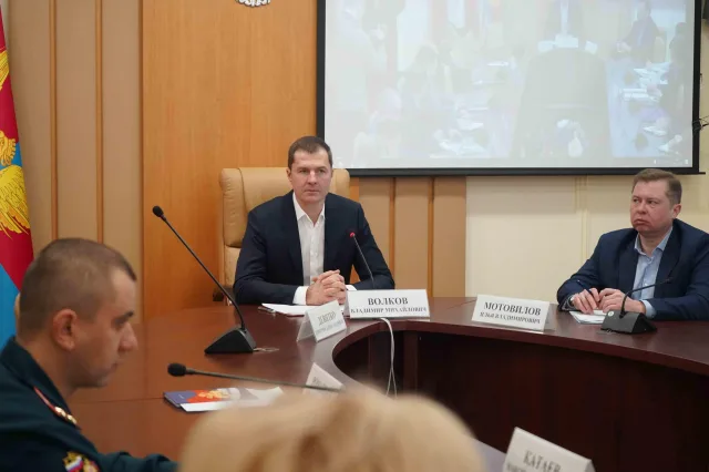 Владимир Волков провел оперативное совещание в Люберцах
