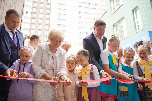 Владимир Волков принял участие в открытии нового детского сада на 360 мест в Люберцах
