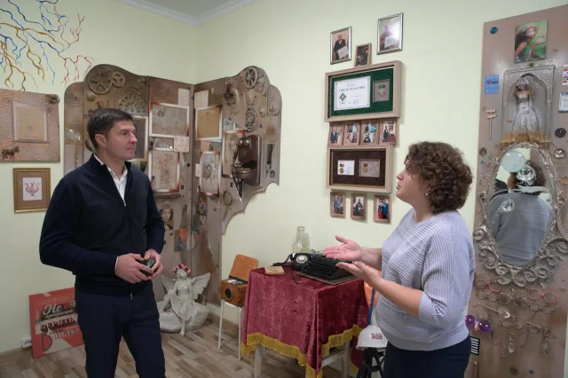 Владимир Волков ознакомился с работой уникального музея психологии в Люберцах