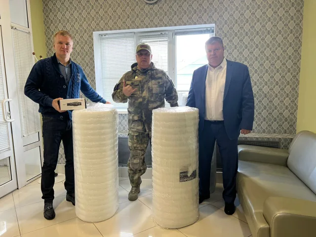 Депутаты в Люберцах передали в зону СВО тепловизор и утеплитель