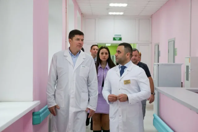 Владимир Волков осмотрел работу двух новых отделений Люберецкой областной больницы