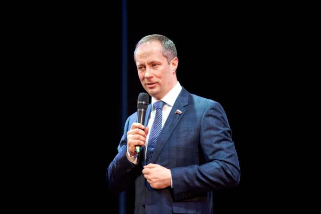 Роман Терюшков поздравил жителей Люберец с Днем Победы