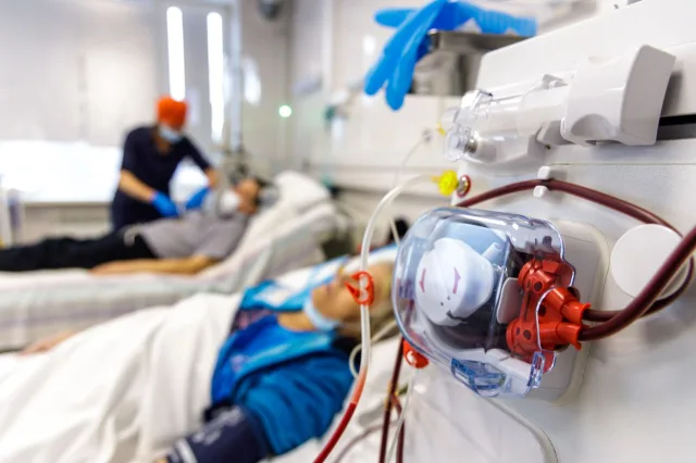 В нефрологическом центре Люберец работает 12 аппаратов «Искусственная почка»