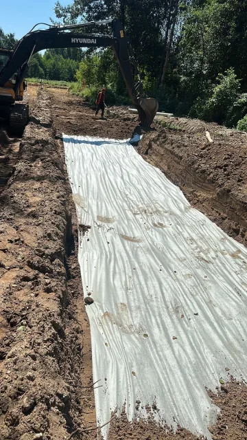 В деревне Люберец продолжается благоустройство нового парка