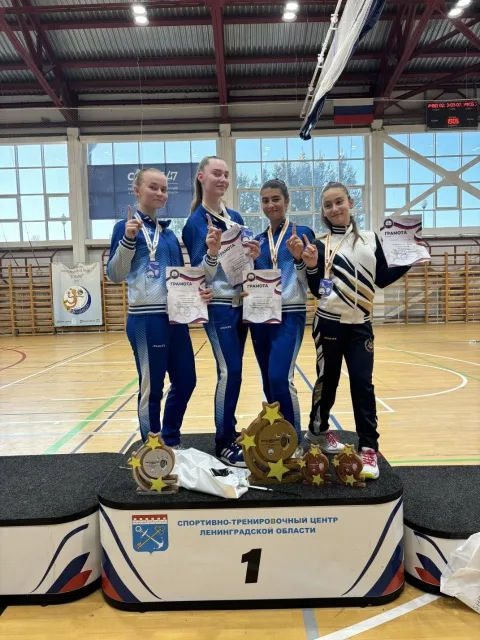 Две люберецкие рапиристки стали бронзовыми призёрами всероссийских соревнований по фехтованию
