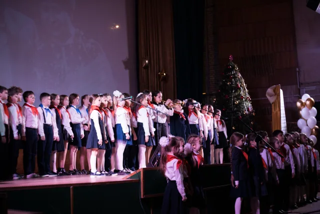 Концерт, посвященный творчеству Александры Пахмутовой и Николая Добронравова, прошел в Люберцах