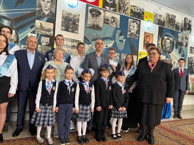 Школьники Люберец стали участниками церемонии посвящения в «Гагаринцы»