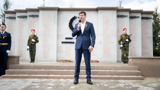 Владимир Волков принял участие в открытии стелы «Защитникам Отечества в Великой Отечественной войне 1941-1945 гг»