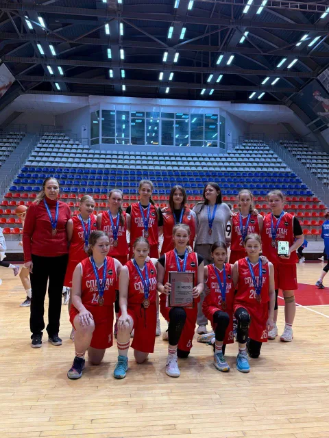 Спортсменки Люберец завоевали бронзу первенства Московской области по баскетболу