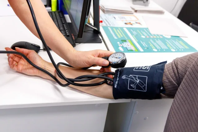 Проверить свое здоровье жители Люберец смогут 21 июня во время выездной диспансеризации