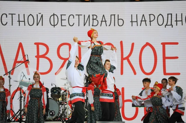 Три танцевальных коллектива Люберец стали лауреатами областного фестиваля-конкурса народного творчества