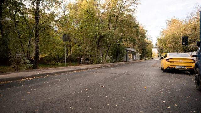 Почти 30 новых парковочных мест появится после ремонта дороги на 1-ом Панковском проезде в Люберцах