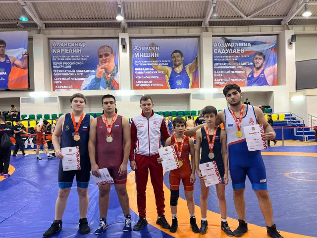 Сразу пять борцов Люберец отобрались на первенство Центрального федерального округа по греко-римской борьбе