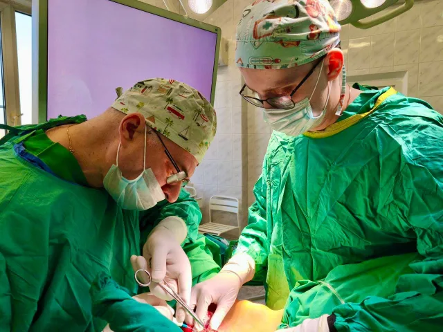 Врачи Люберец провели сложную реконструктивную операцию ребёнку с болезнью Гиршпрунга