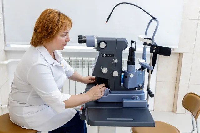 Количество лазерных операций на глазах в Люберецкой больнице увеличилось вдвое за 2025 год