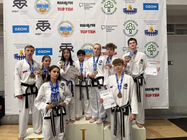 Двенадцать медалей завоевали люберецкие спортсмены на Чемпионате и первенстве ЦФО по тхэквондо